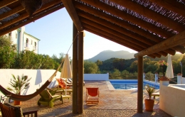 Casa Olea boutique hotels Andalucia pool view