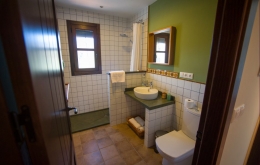 Casa Olea kleine Hotels Andalusien begehbare Dusche